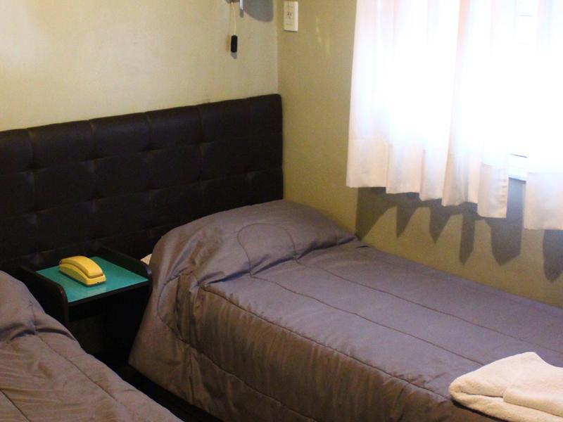 Kapac Hotel ميندوزا المظهر الخارجي الصورة